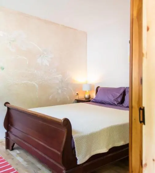 ガーデンビュースタンダードルーム, стаи за гости в ритрийт център светлина мир любов Guest Rooms In Light Peace Love Center