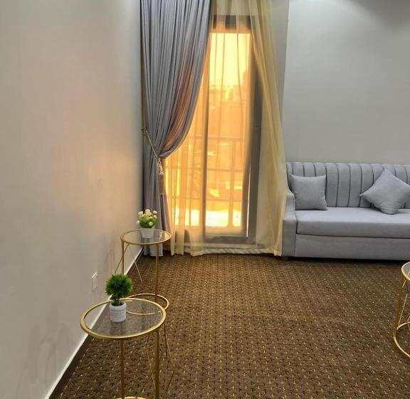 إستوديو قياسى, شقق الكوثر الفندقية