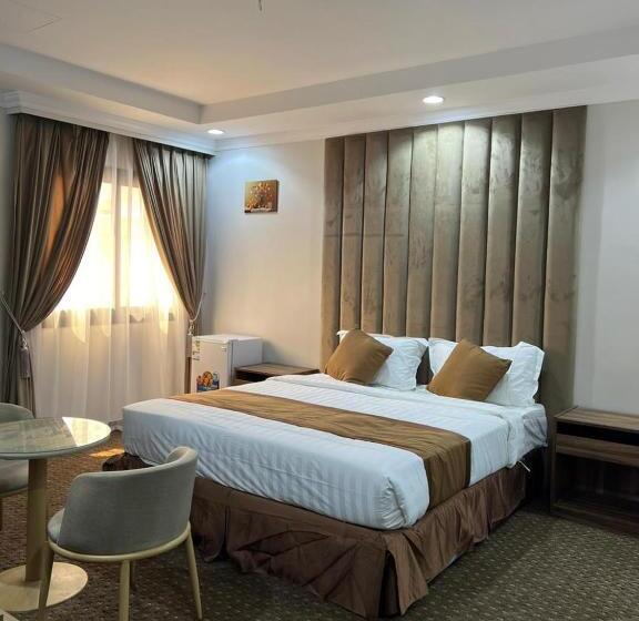 إستوديو قياسى, شقق الكوثر الفندقية