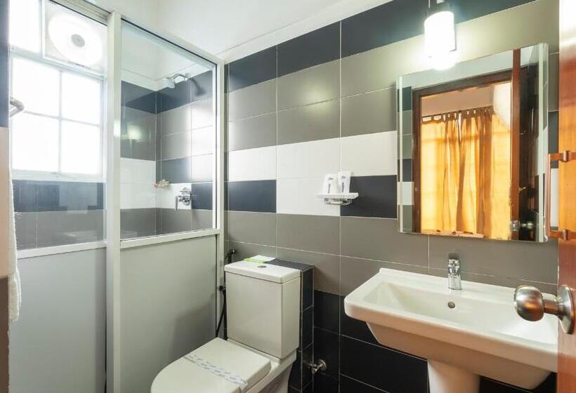 ファミリールーム, Aaradhya Nuwara Eliya