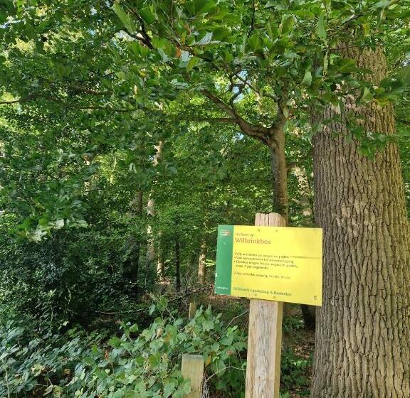 Четырехместный Номер Стандарт Вид на Сад, B&b Nature & U