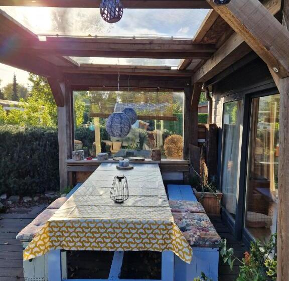 Четырехместный Номер Стандарт Вид на Сад, B&b Nature & U