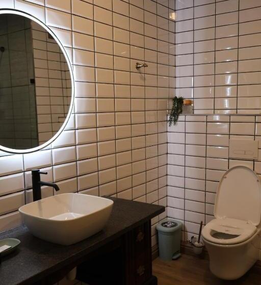 デラックスルーム, 360 Country