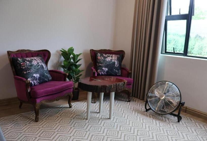 Номер Deluxe, 360 Country