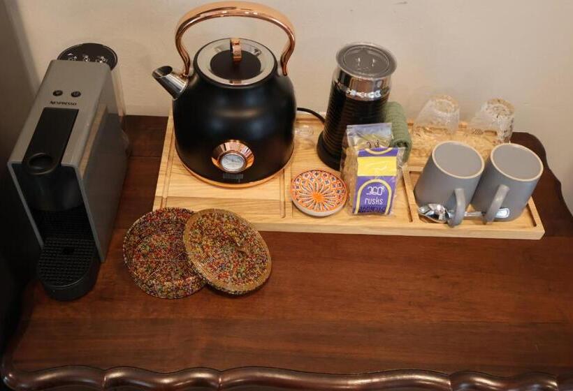 豪华房间, 360 Country