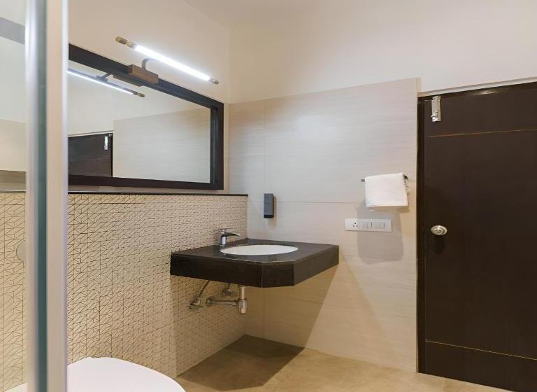 اتاق لوکس, City Connect By Downtown Udaipur