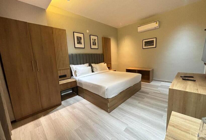 سوئیت با وان آب گرم, City Connect By Downtown Udaipur