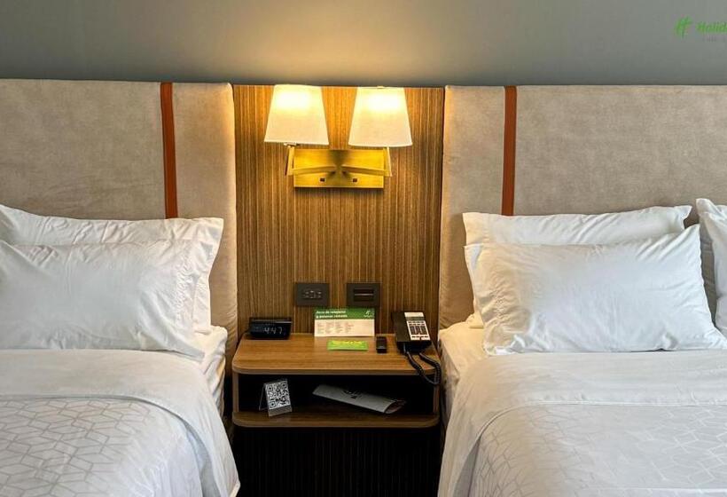 プレミアムルーム, Holiday Inn Navojoa, An Ihg