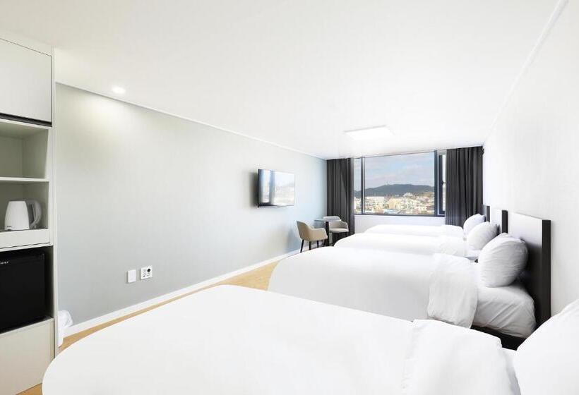 Standaard Vierpersoonskamer met Uitzicht op Zee, Mokpo Ocean