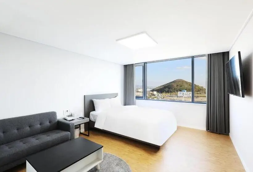Perhesviitti, Mokpo Ocean