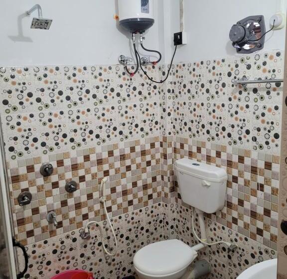 חדר סטנדרט, The Western Lodge