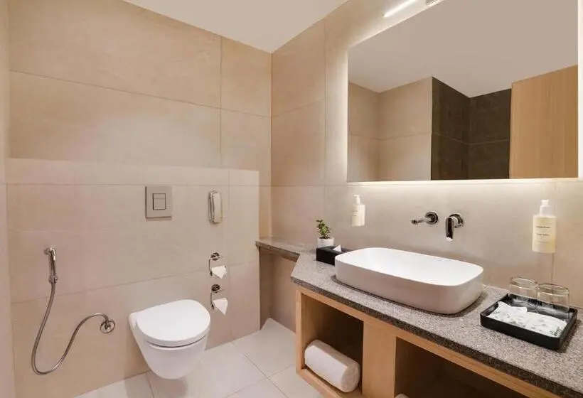 Standard-huone King-vuode, Lemon Tree Hotel, Haridwar