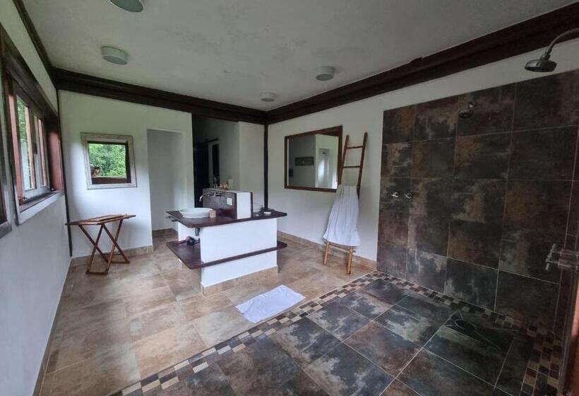 デラックスの4人部屋, Casa Céu Da Mata