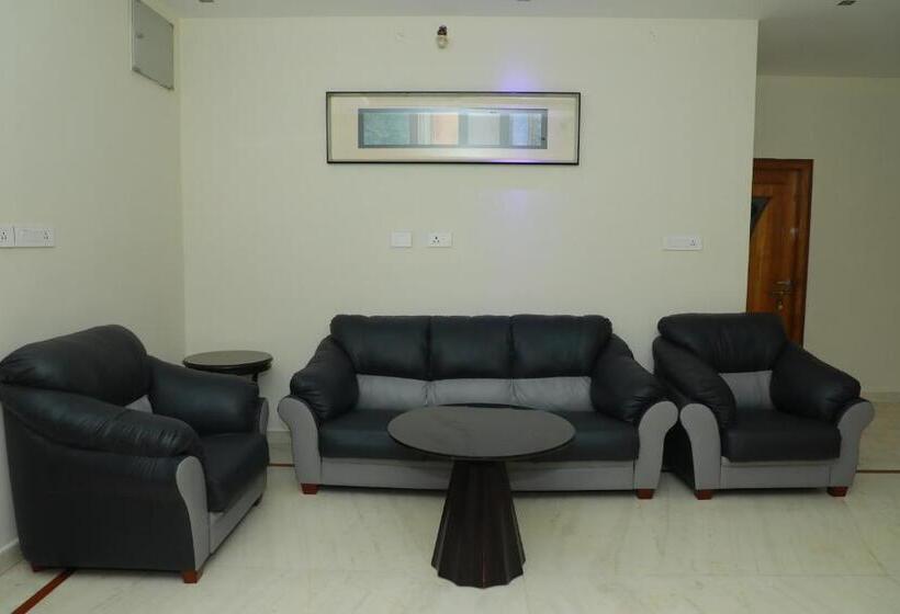 Economy Triple Room, Hill View Paradise   2bhk S & Rooms   A Golden Group Of Premium Home Stays   Tirupati
