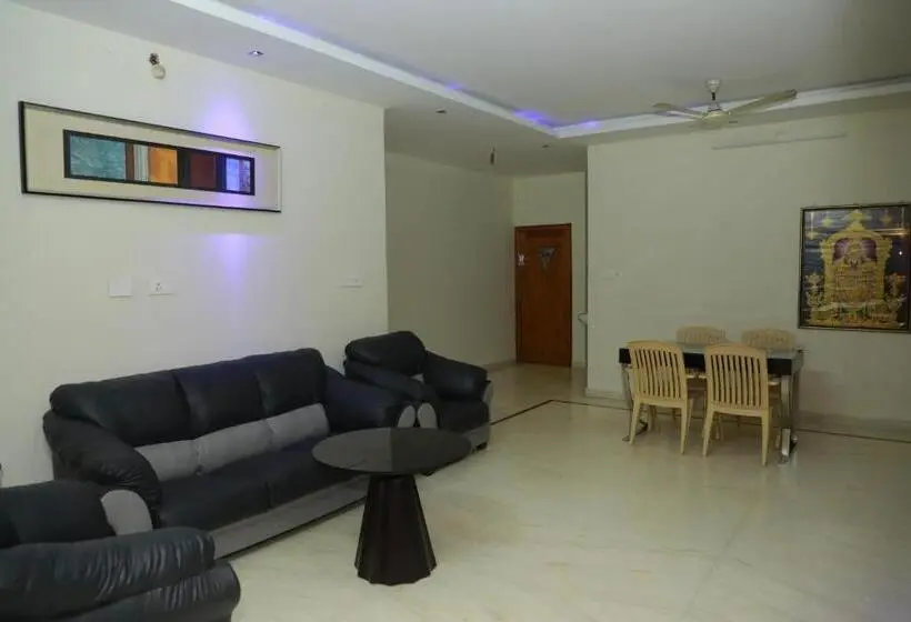 آپارتمان 1 خوابه همکف, Hill View Paradise   2bhk S & Rooms   A Golden Group Of Premium Home Stays   Tirupati