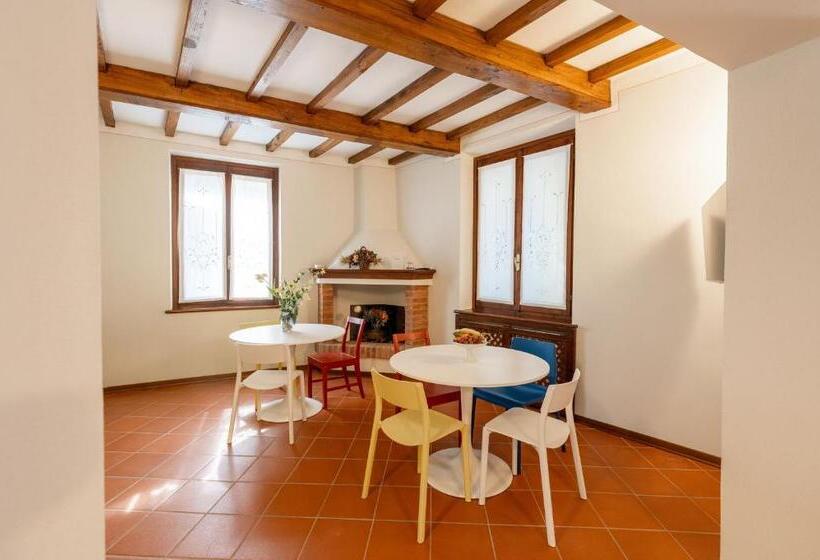 标准三人间, Il Nido Sul Po