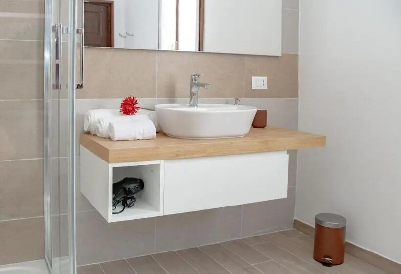 Standard Kolmen Hengen Huone, Il Nido Sul Po