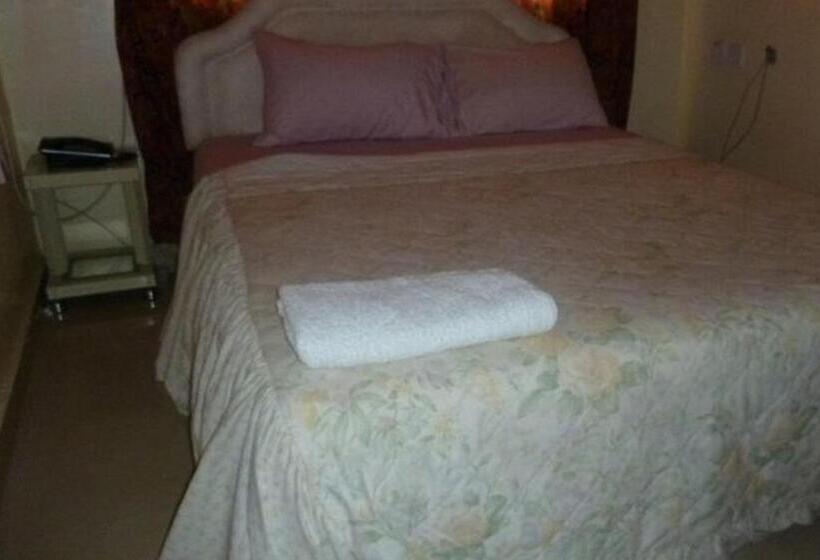 اتاق استاندارد چهار تخته, Room In Lodge Vision Serviced Apartments