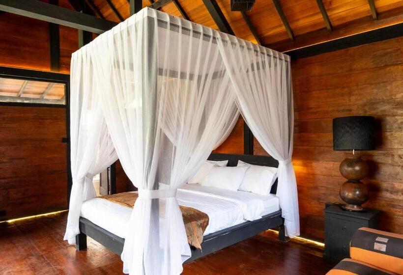 豪华洋房, Villa Lalupa Joglo