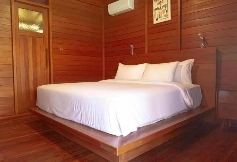 デラックスルーム, Point Of View Hotel & Resort Majalengka