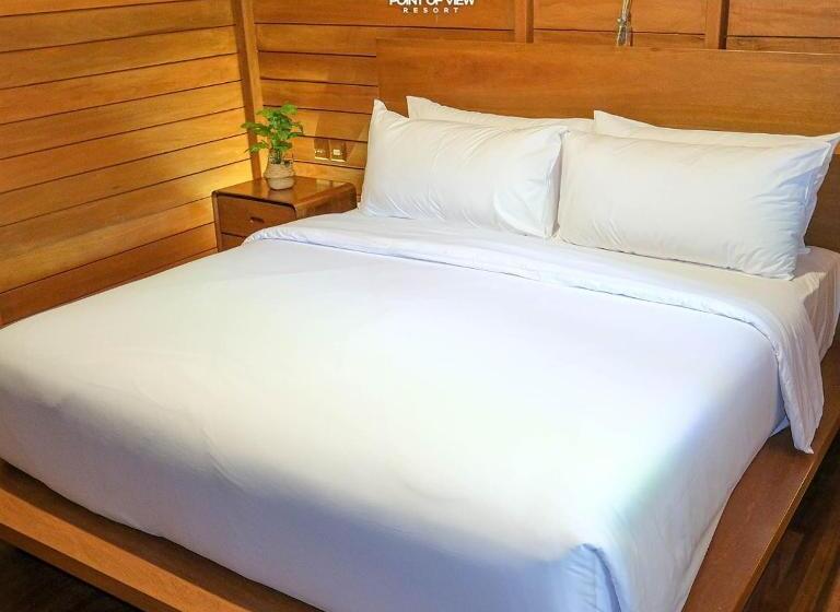 디럭스 룸, Point Of View Hotel & Resort Majalengka