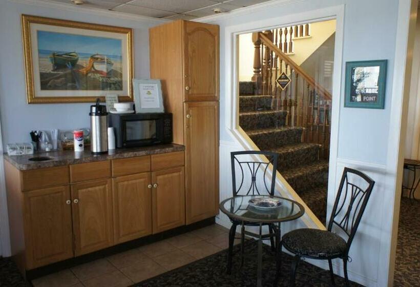 غرفه قياسيه سريرين مزدوجين, Hillcrest Inn