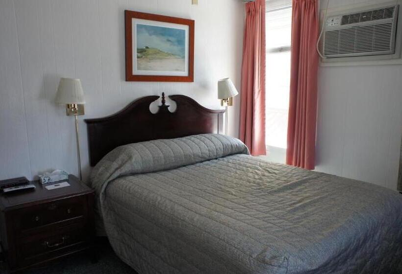 غرفة قياسية, Hillcrest Inn