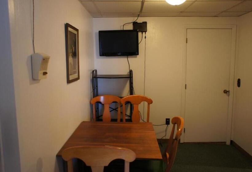 شقة غرفتين نوم إطلالة جانبية على البحر, Hillcrest Inn