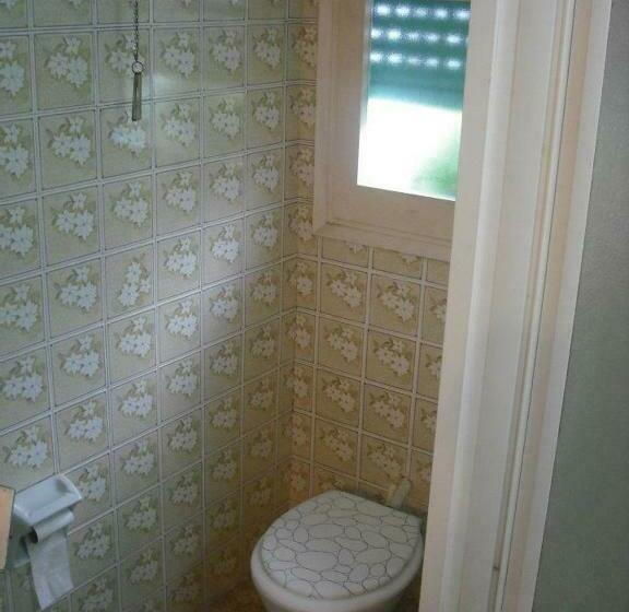 带共用浴室的标准房间, Hostal Cassa