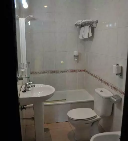 اتاق استاندارد سه نفره, Roma