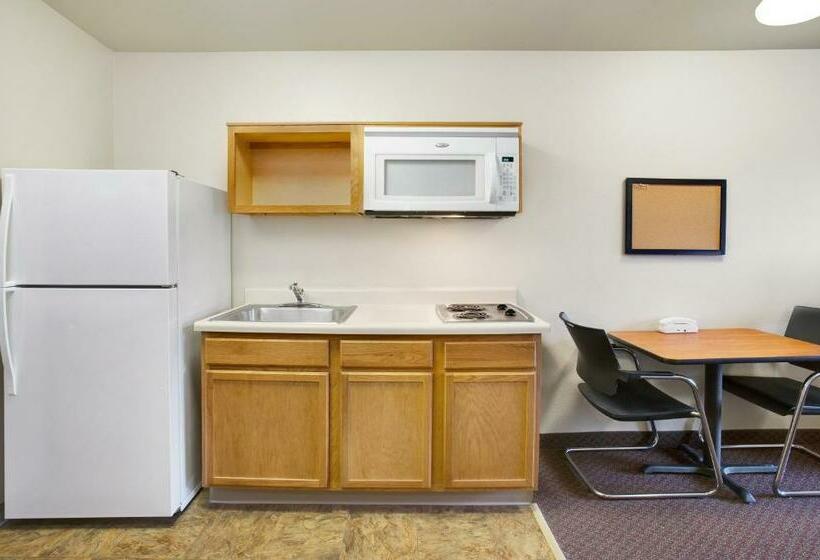 스위트, Woodspring Suites Cincinnati Fairfield