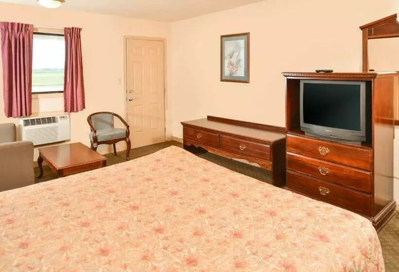 キングサイズベッドのスタンダードルーム, Howards Inn Motel