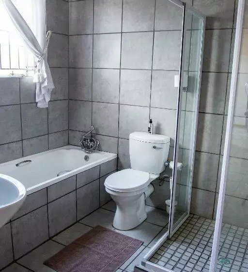 Perhehuone, Die Kleipot Guest House