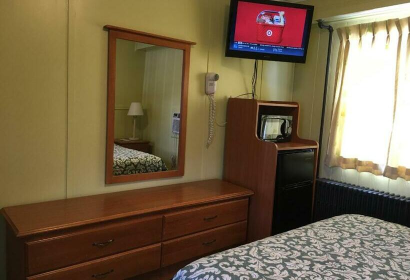 Номер Стандарт, Pine Ridge Motel
