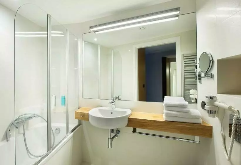 デラックスルーム, Regatta Hotel Restauracja Spa