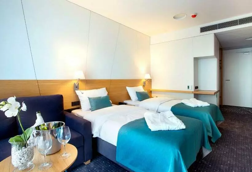 デラックスルーム, Regatta Hotel Restauracja Spa