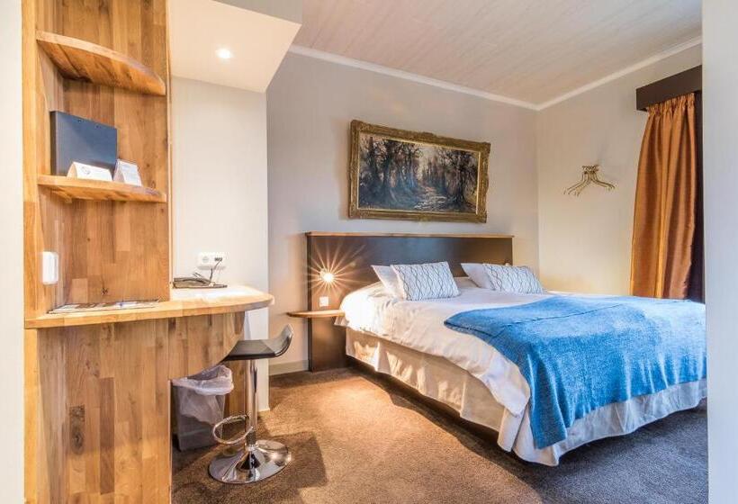 جناح جونيور, Skultuna Hotell & Konferens