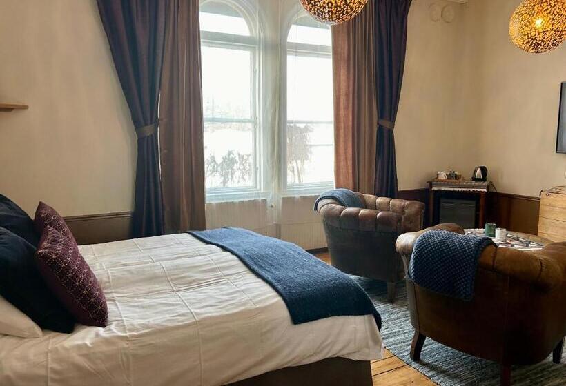 جناح إدارى, Skultuna Hotell & Konferens