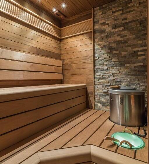 جناح إدارى, Skultuna Hotell & Konferens