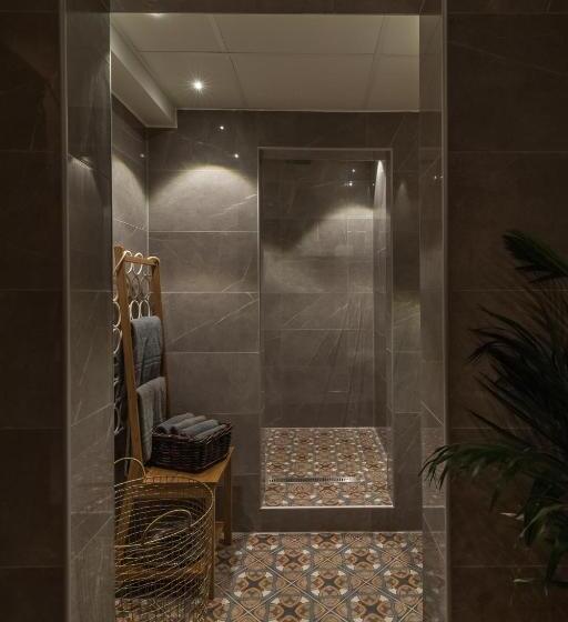 Президентский Люкс, Skultuna Hotell & Konferens