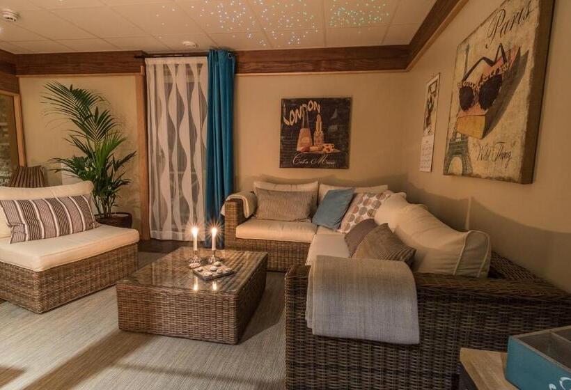 Президентский Люкс, Skultuna Hotell & Konferens