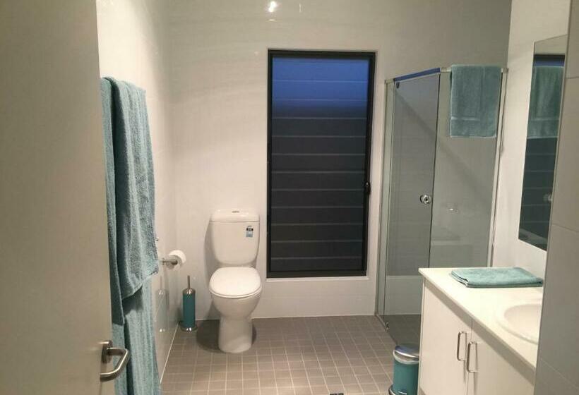 ویلای 3 خوابه, Villas On The Bay Kingscote