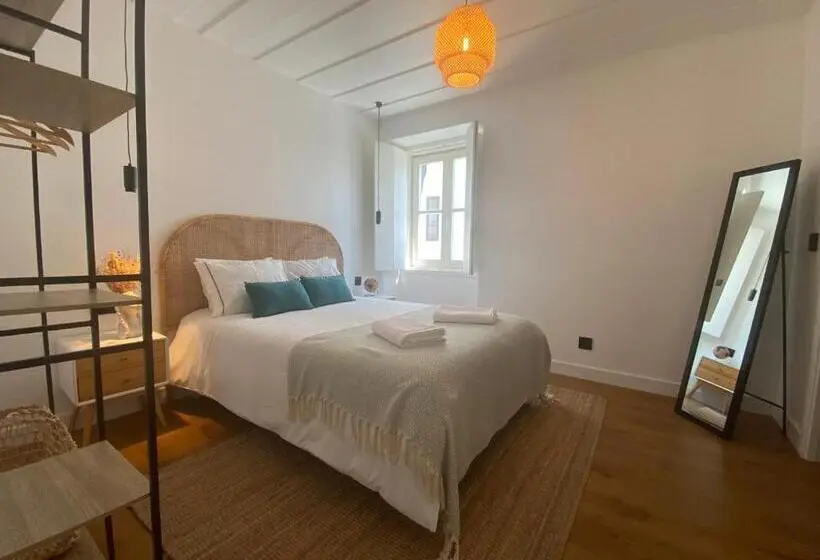 スタンダードルーム, Grândola Suites   Suite Henrique