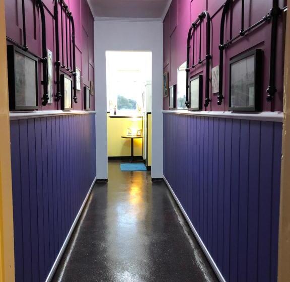디럭스 스위트, Commercial Hotel Kaniva