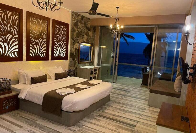 Люкс Кровать Кинг, Adique S Resorts