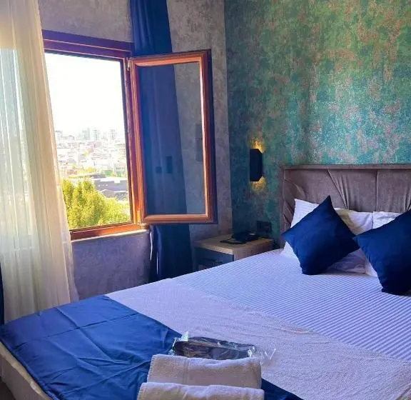 Standard-huone, Güneşli̇ Ai̇rport Sui̇te