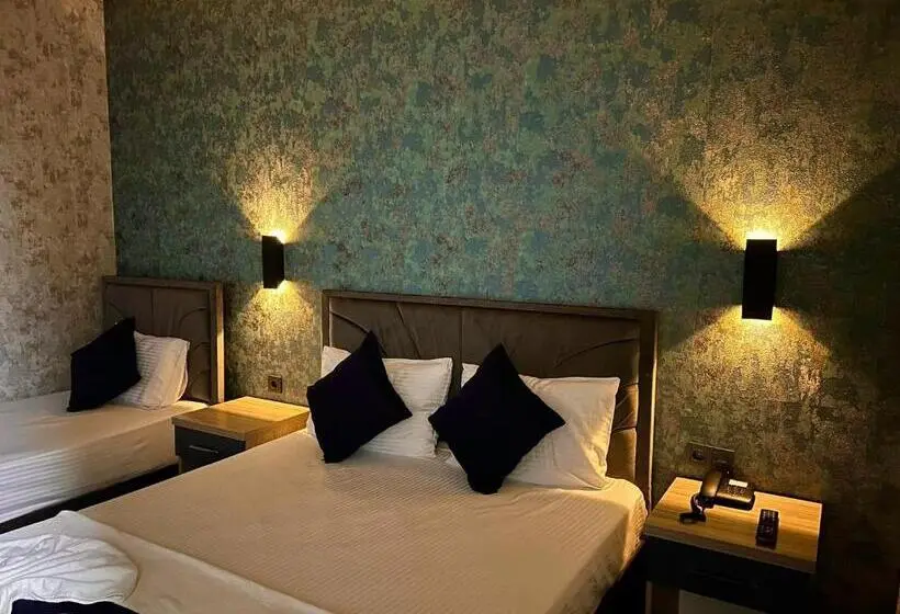 Standard Kolmen Hengen Huone, Güneşli̇ Ai̇rport Sui̇te