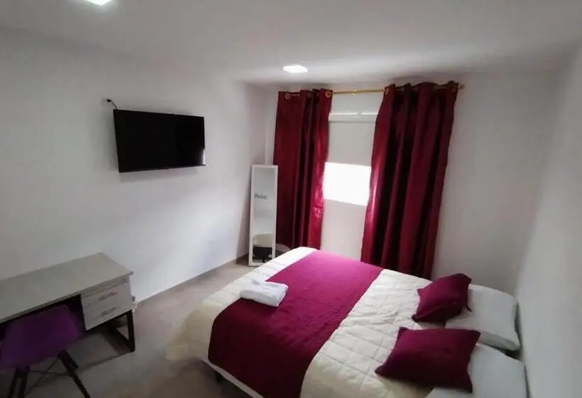 デラックスルーム, Hostal Verona