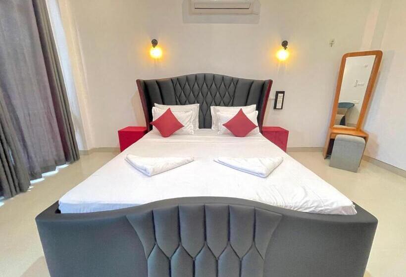 デラックスルーム, Ismattha