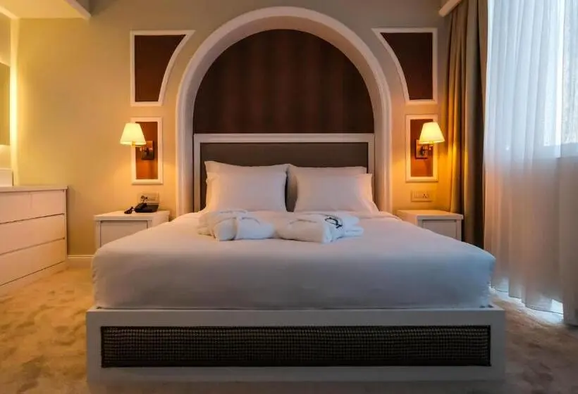 デラックスルーム, Dbd Hotel Bayraklı